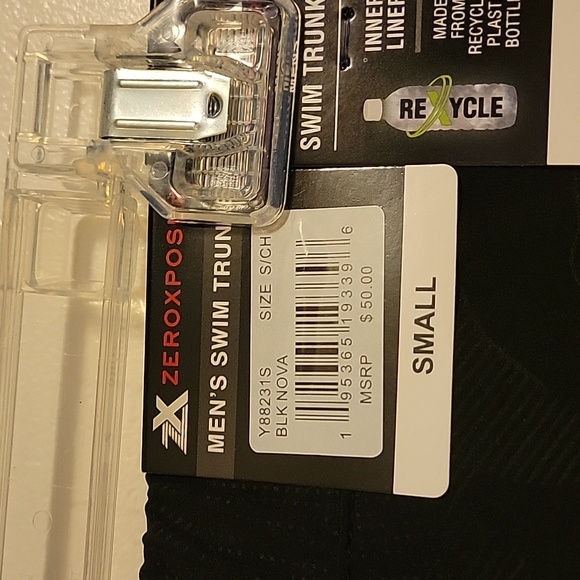 NWT: ZeroXposur Men's Swim Trunks - Picture 9 of 14